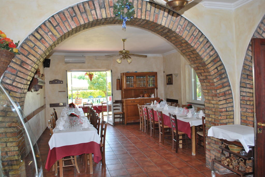 Agriturismo La Valle Di Ceri Cerveteri Ngoại thất bức ảnh
